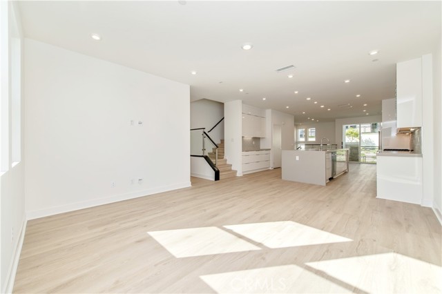 MLS #OC25267228 image #5