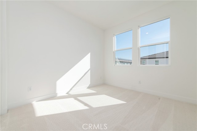 MLS #OC25267233 image #22