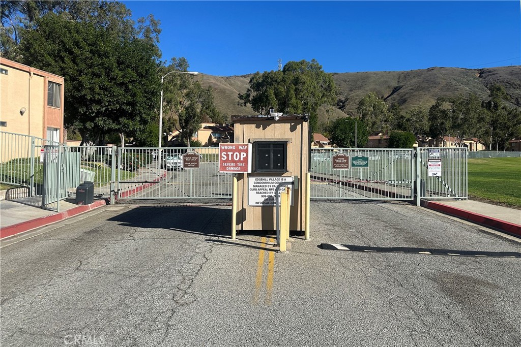 MLS #OC25267244 image #26