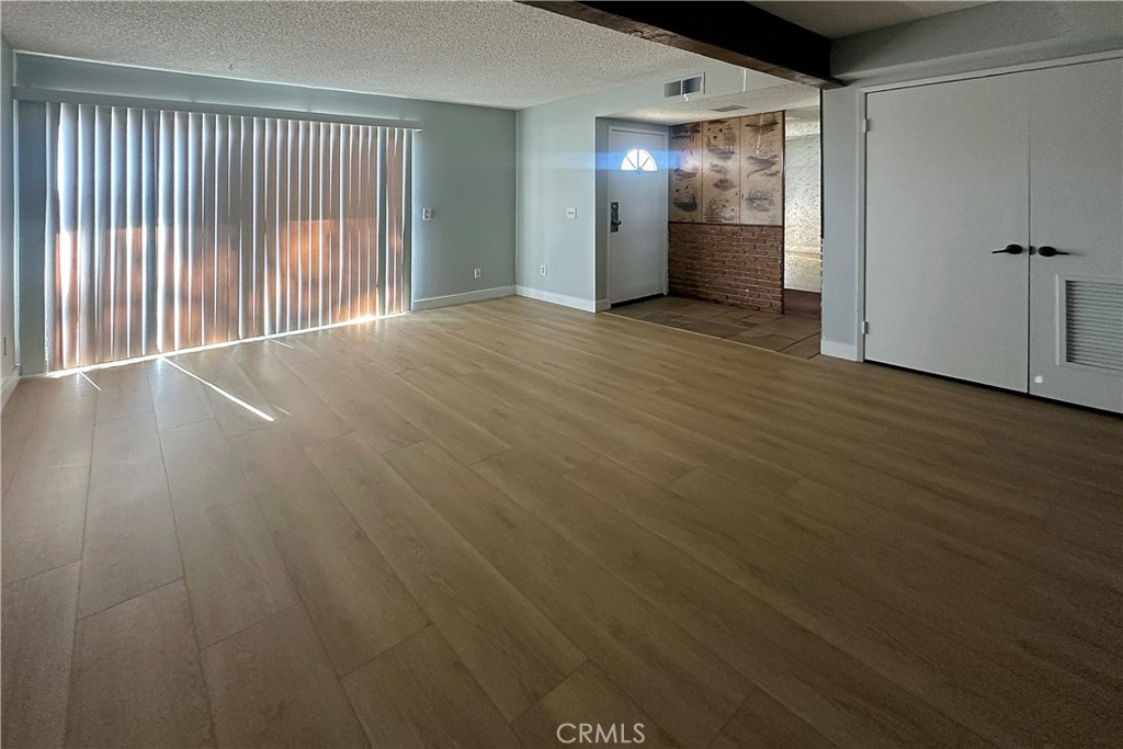 MLS #OC25267244 image #6