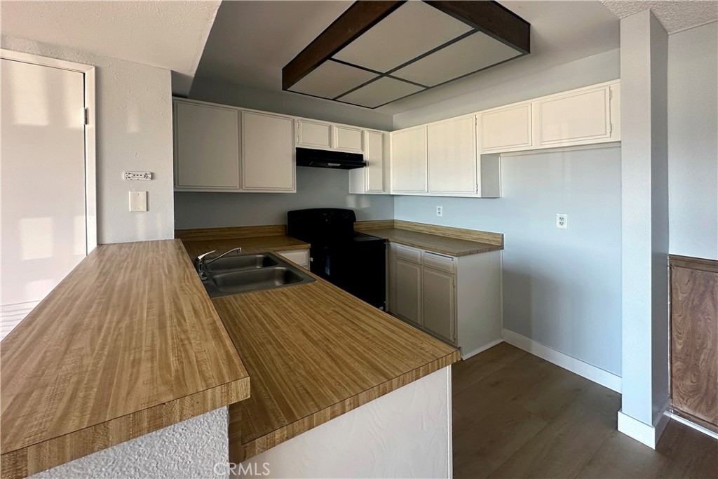 MLS #OC25267244 image #8