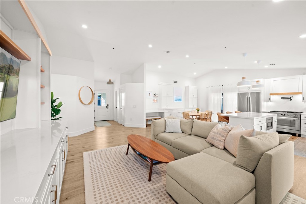 MLS #OC25267245 image #16