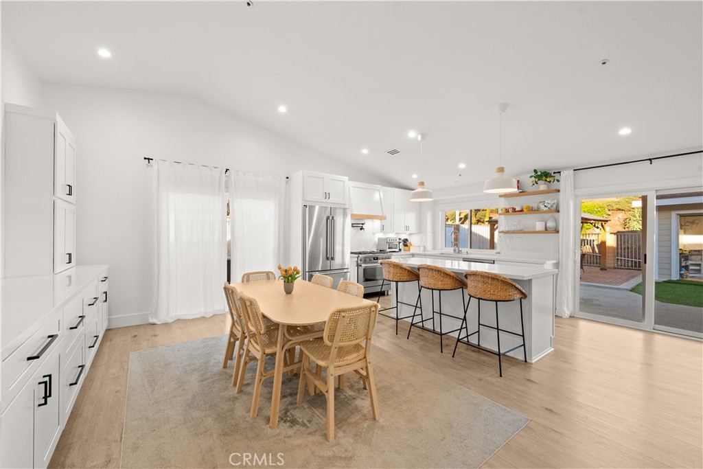 MLS #OC25267245 image #2