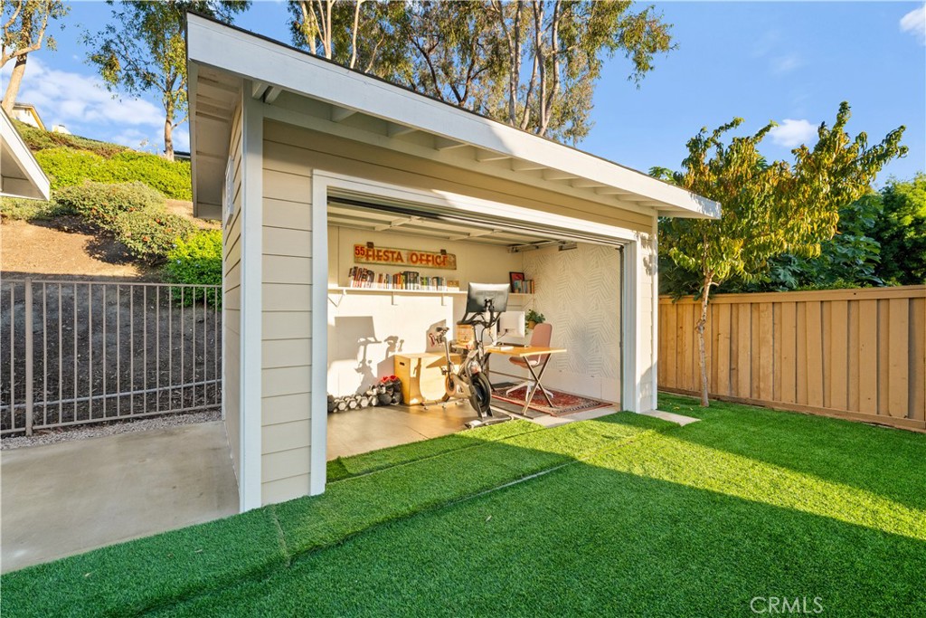 MLS #OC25267245 image #30