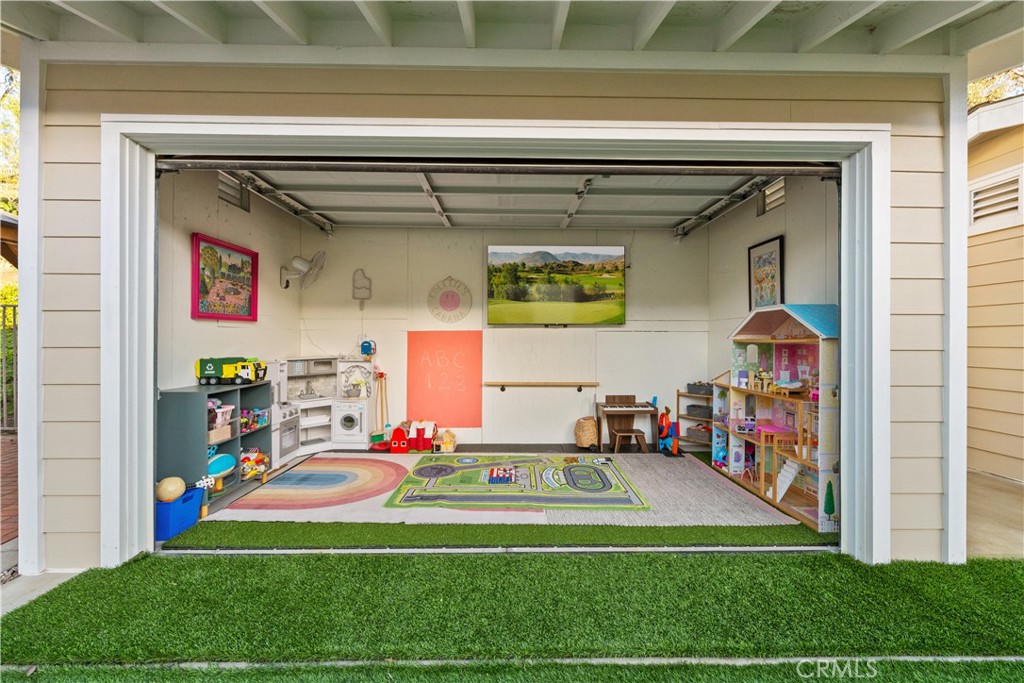 MLS #OC25267245 image #33