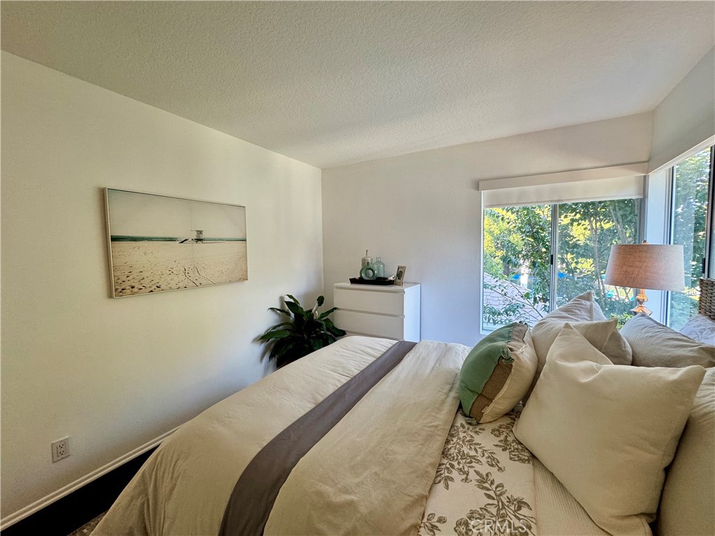 MLS #OC25267266 image #14