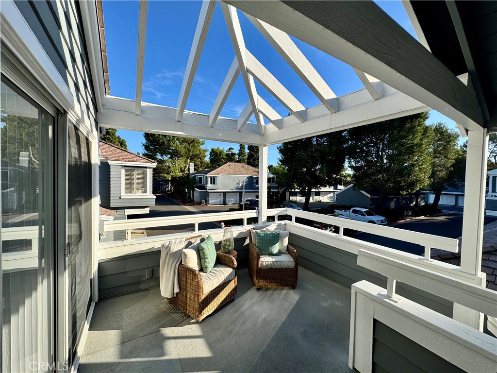 MLS #OC25267266 image #16