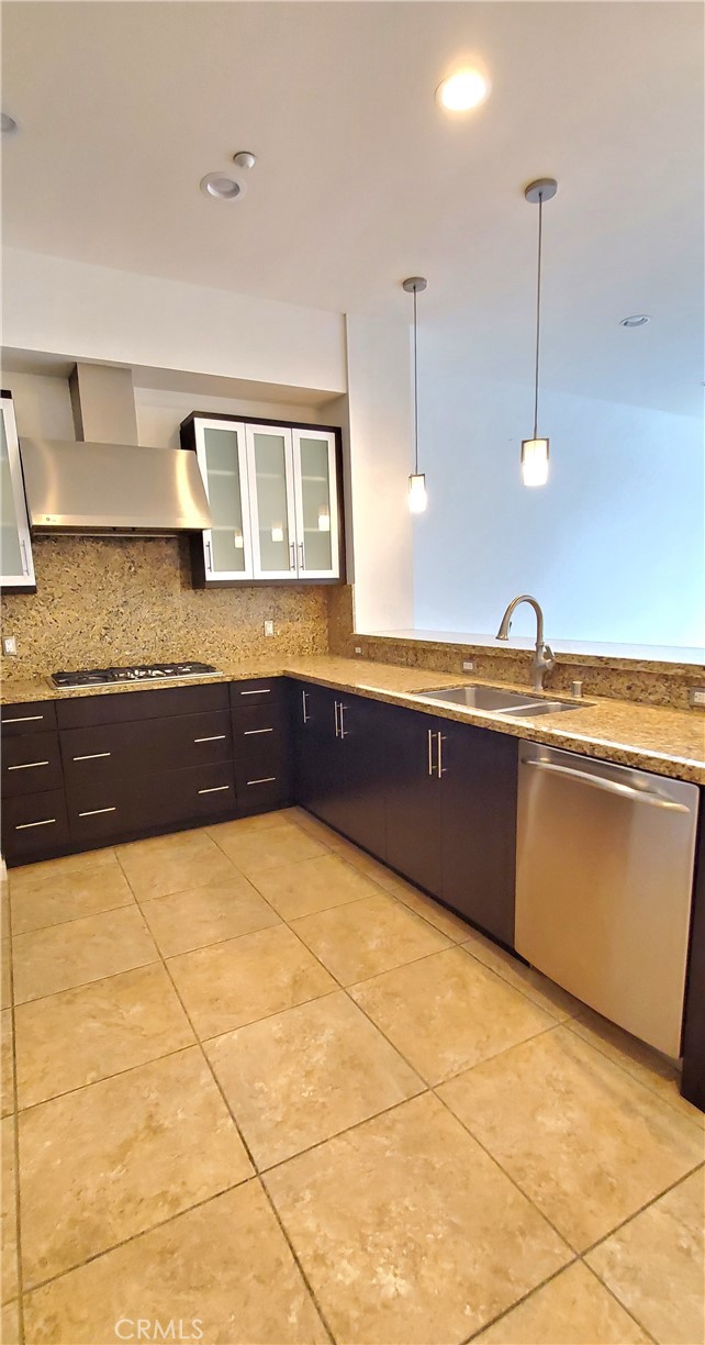 MLS #OC25267278 image #18