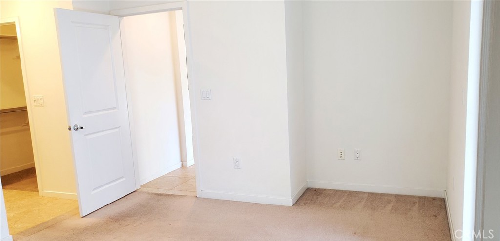 MLS #OC25267278 image #23