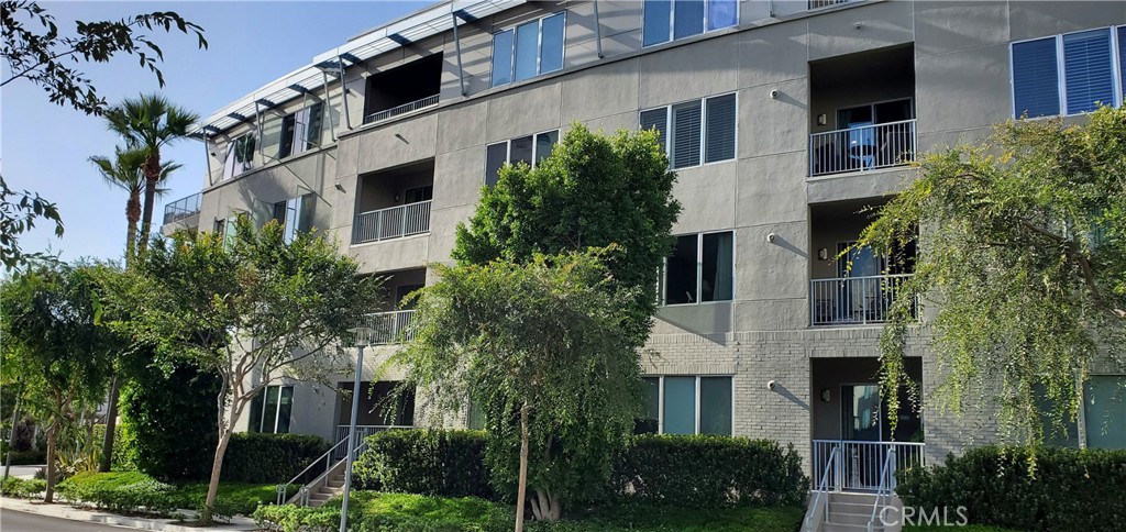 MLS #OC25267278 image #40