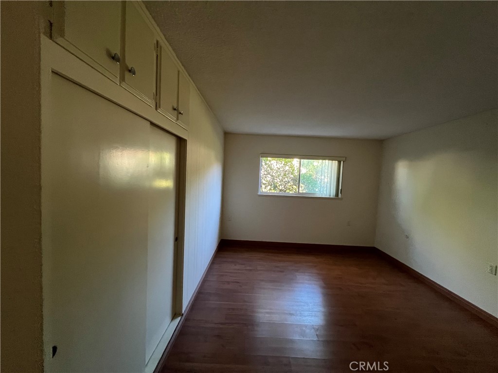 MLS #OC25267280 image #11