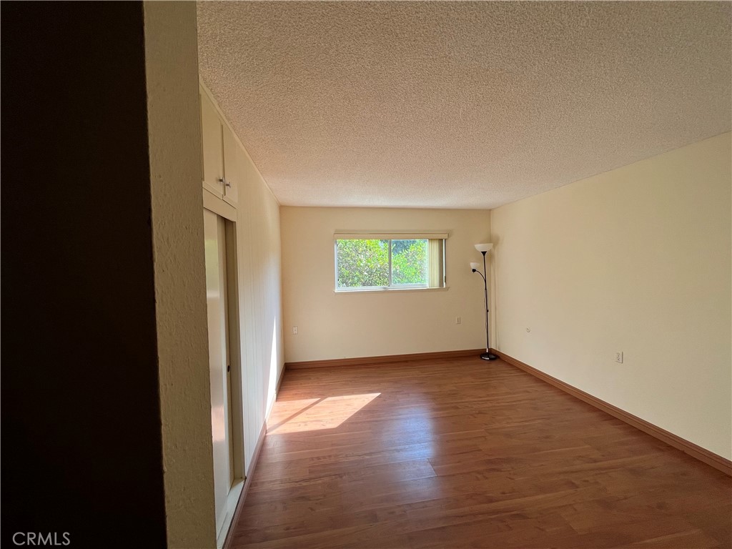 MLS #OC25267280 image #17