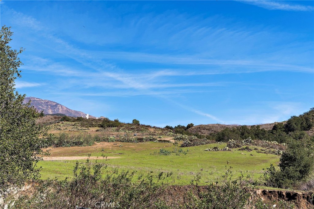 MLS #OC25267290 image #20