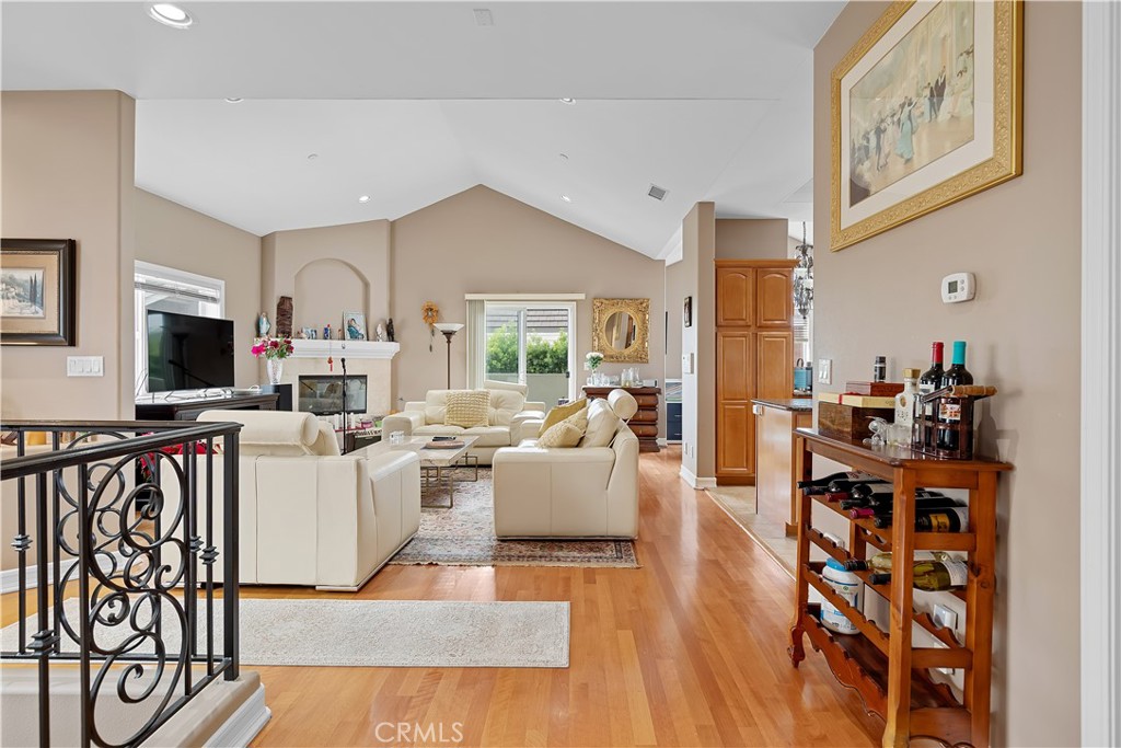 MLS #OC25267299 image #10