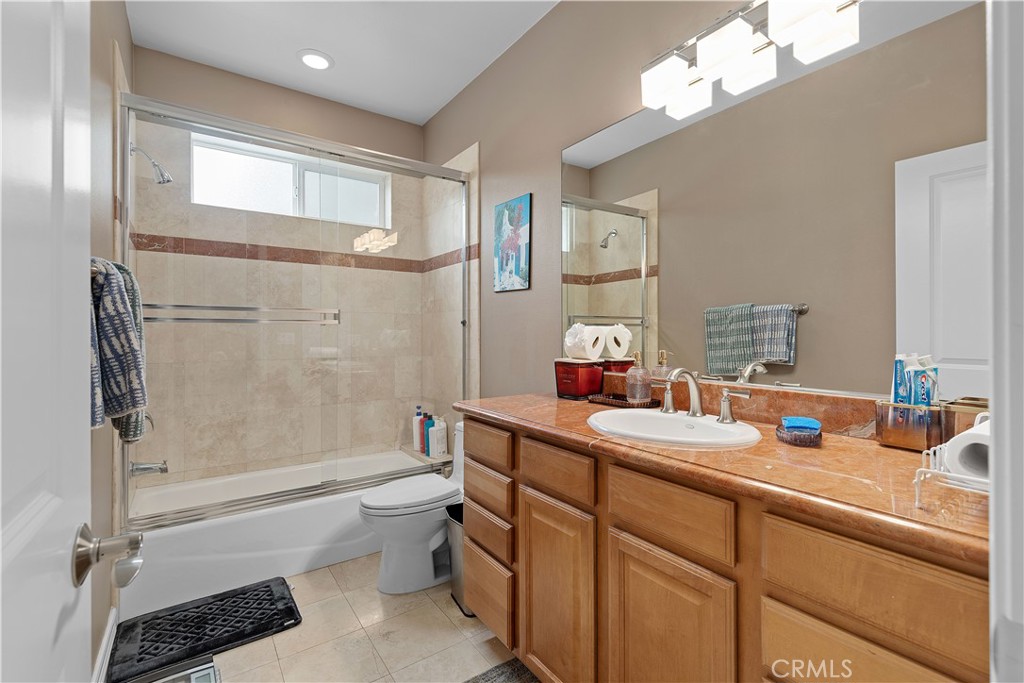 MLS #OC25267299 image #15