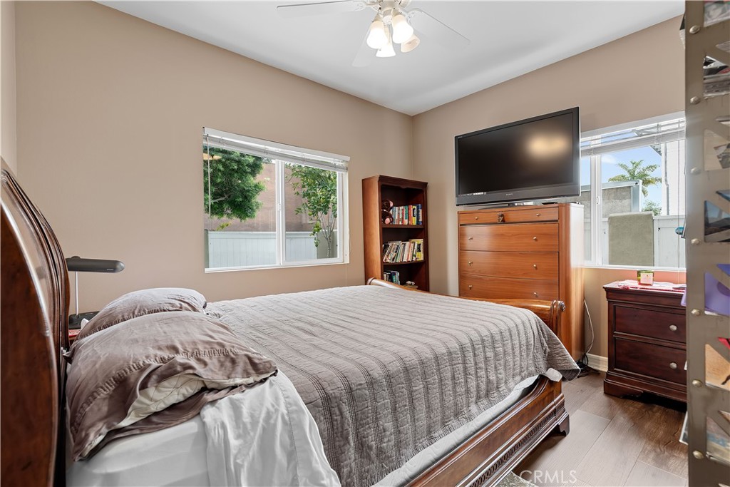 MLS #OC25267299 image #17