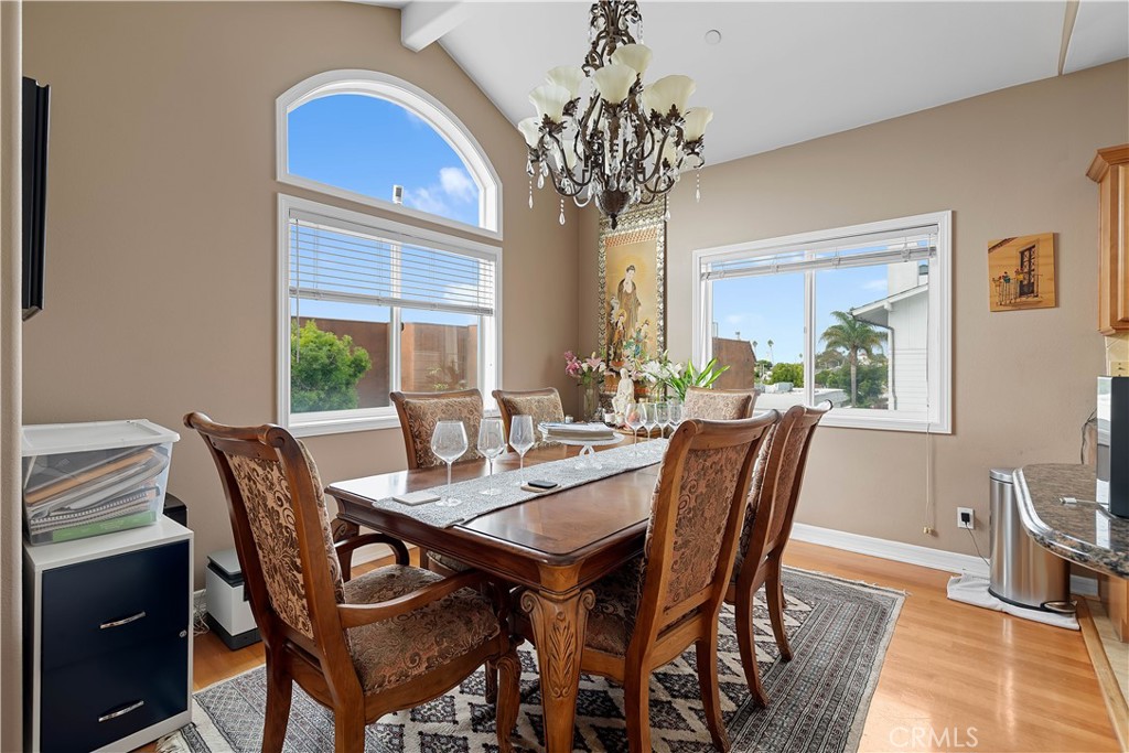 MLS #OC25267299 image #22