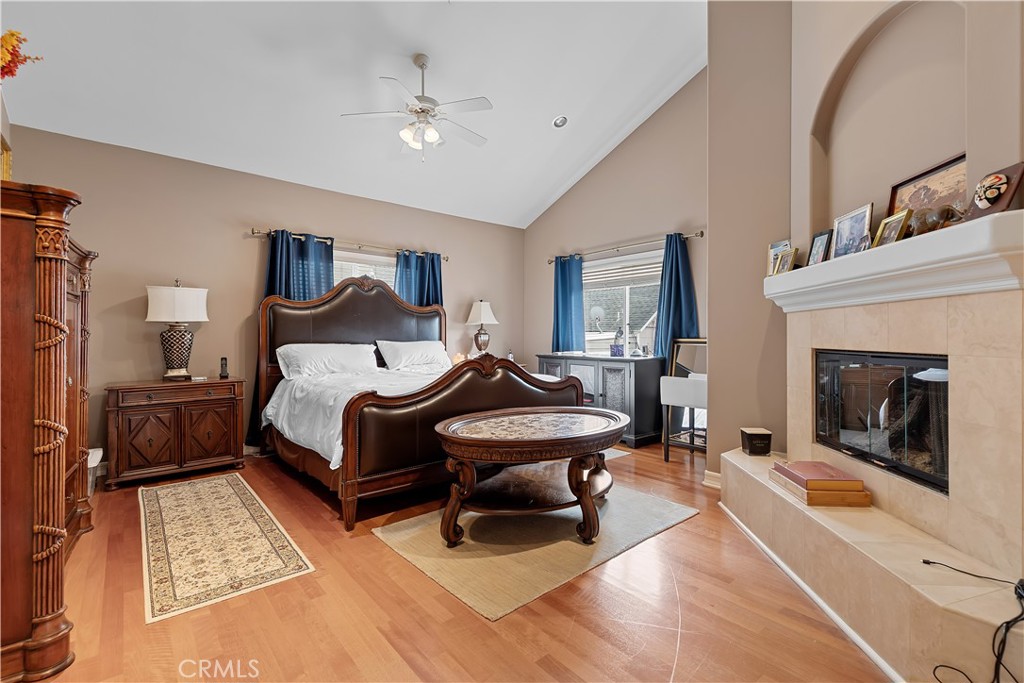 MLS #OC25267299 image #27