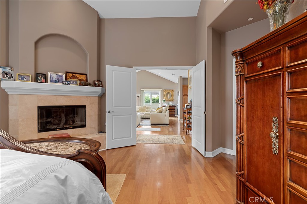 MLS #OC25267299 image #28