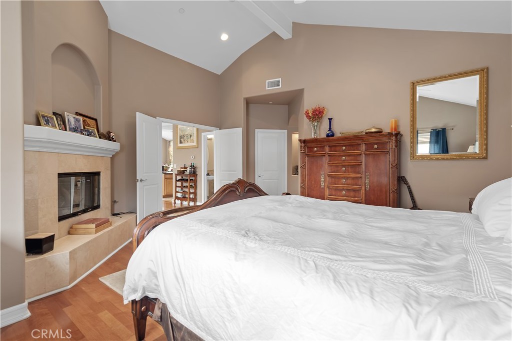 MLS #OC25267299 image #29