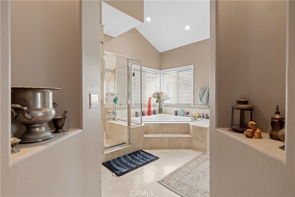 MLS #OC25267299 image #30