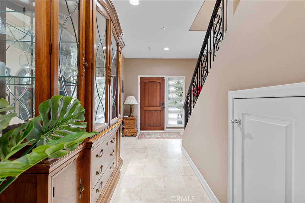 MLS #OC25267299 image #5