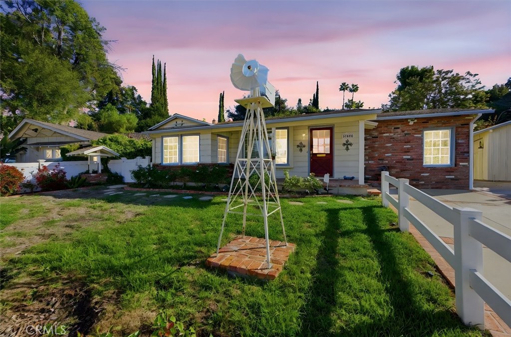 MLS #OC25267306 image #0