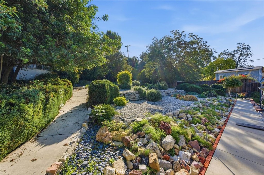 MLS #OC25267306 image #11