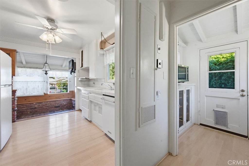 MLS #OC25267306 image #22