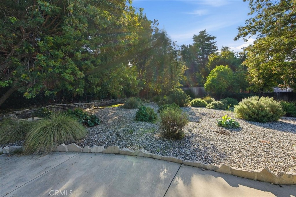 MLS #OC25267306 image #8