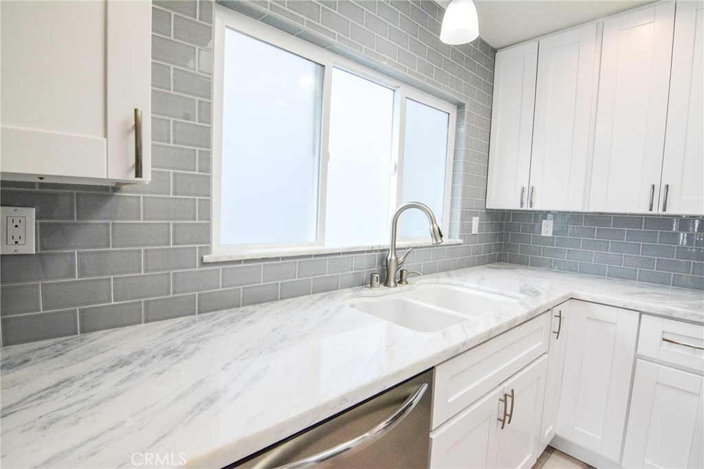 MLS #OC25267307 image #10