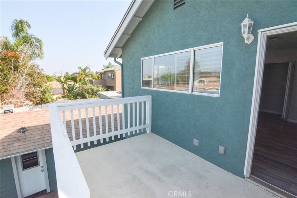 MLS #OC25267307 image #16