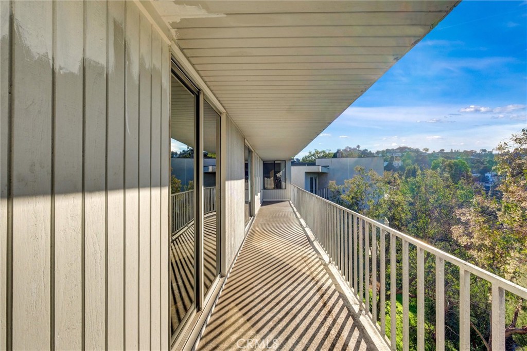 MLS #OC25267311 image #10