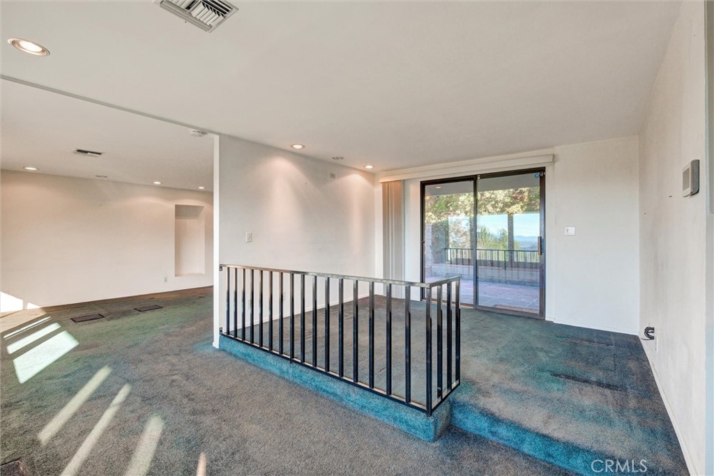 MLS #OC25267311 image #17