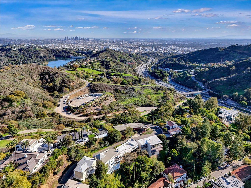 MLS #OC25267311 image #4