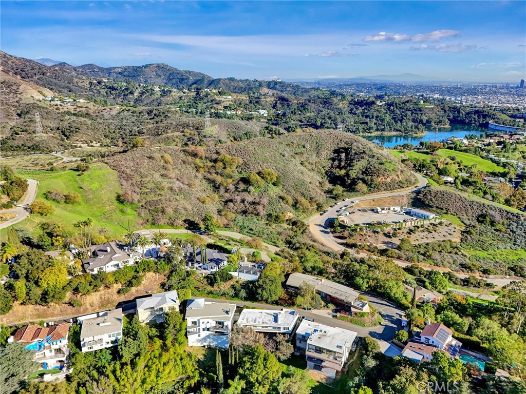 MLS #OC25267311 image #41