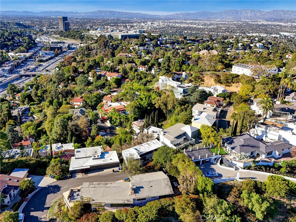 MLS #OC25267311 image #42