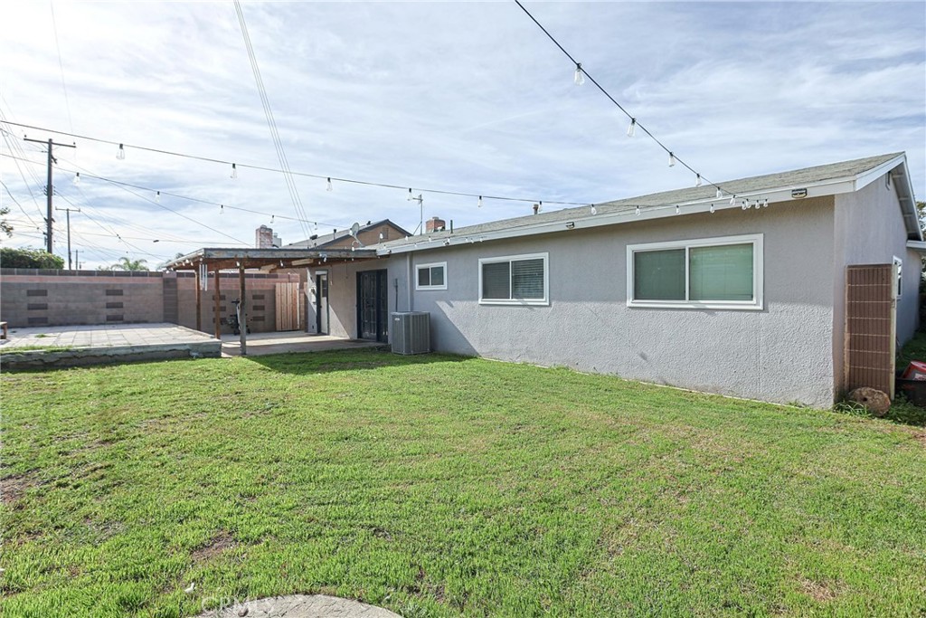 MLS #OC25267394 image #40