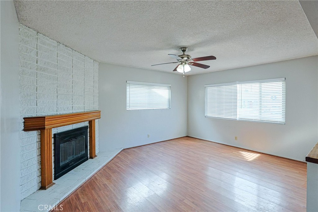 MLS #OC25267394 image #6