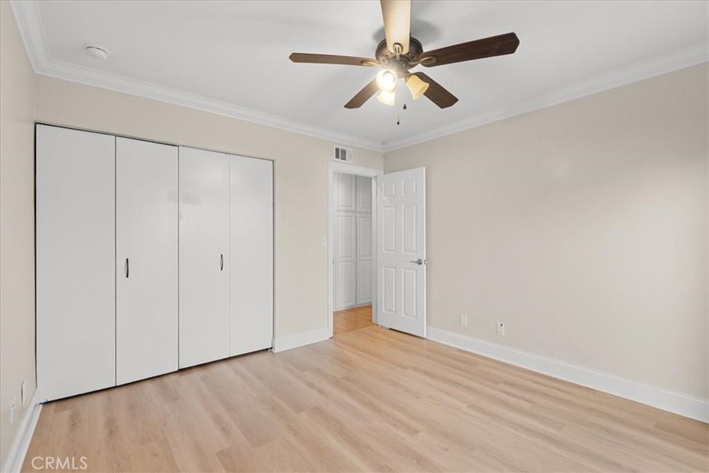 MLS #OC25267395 image #15