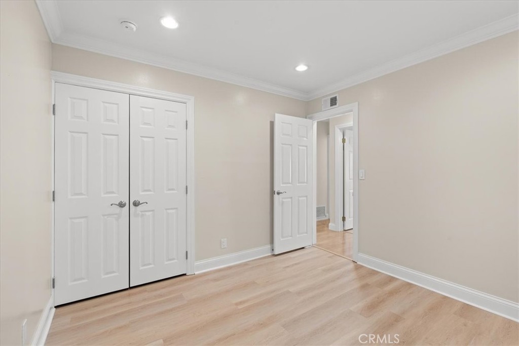 MLS #OC25267395 image #17