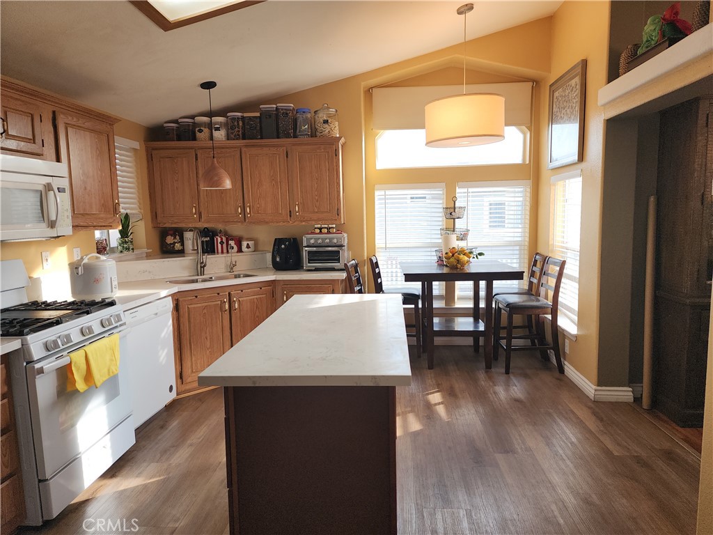 MLS #OC25267403 image #14