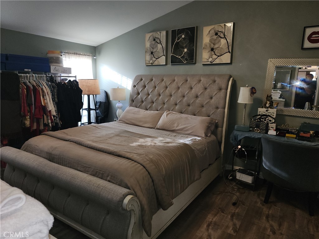 MLS #OC25267403 image #23