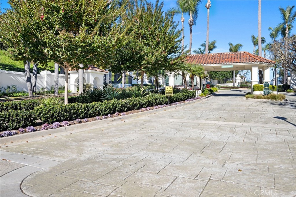 MLS #OC25267417 image #18