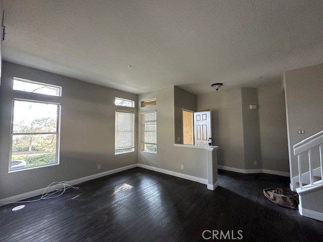 MLS #OC25267419 image #4