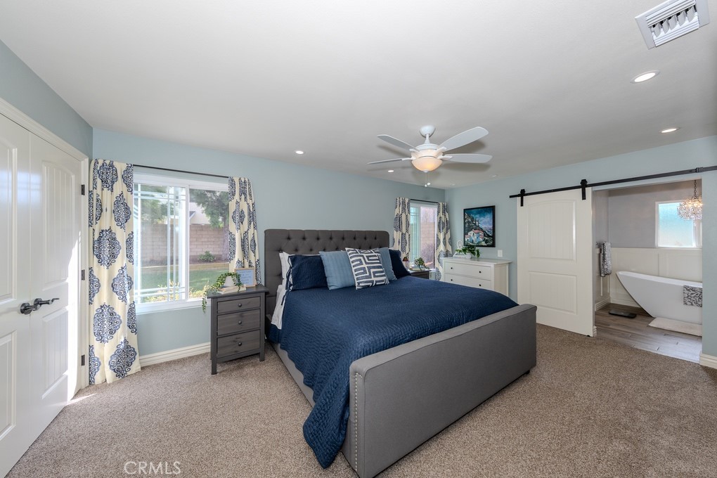 MLS #OC25267425 image #24