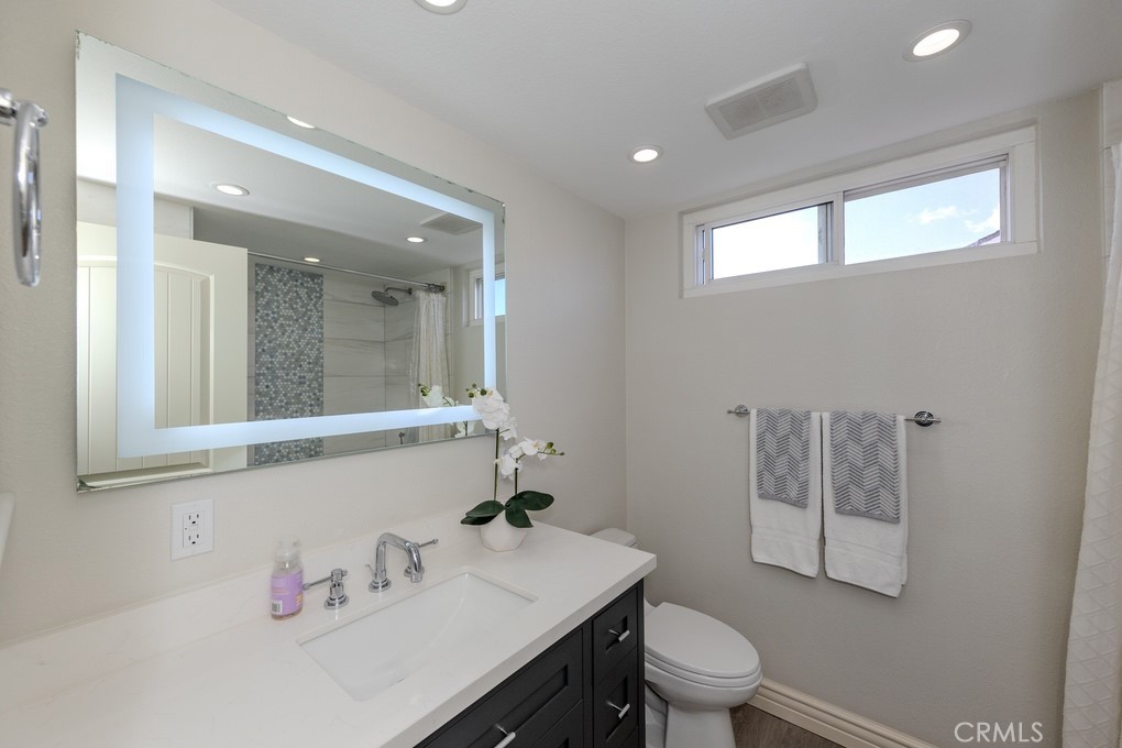 MLS #OC25267425 image #32