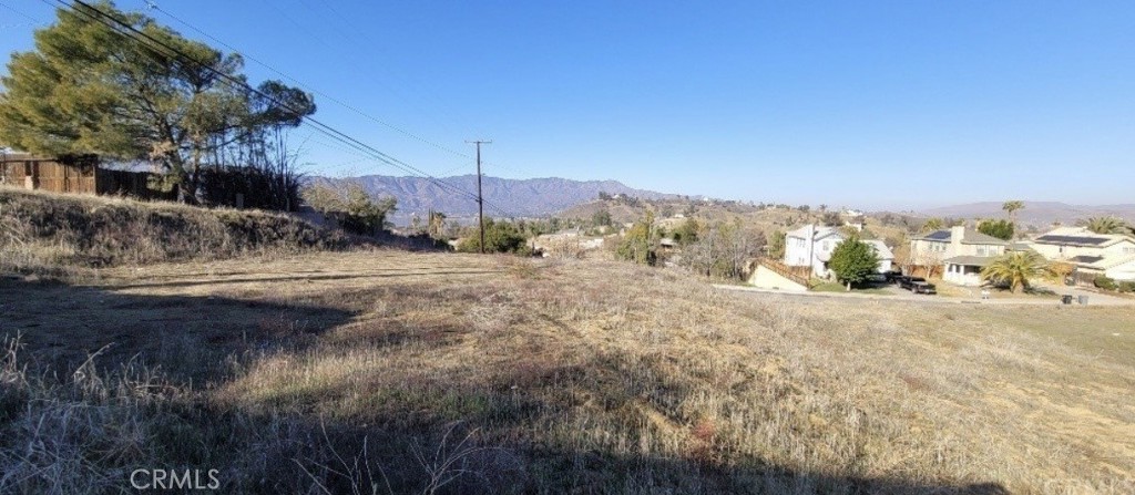 MLS #OC25267467 image #1