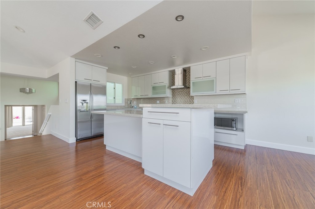 MLS #OC25267474 image #16