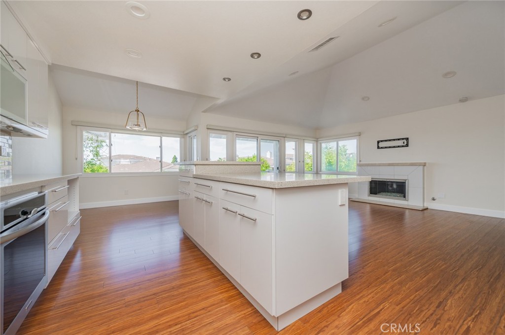 MLS #OC25267474 image #19